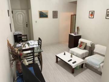 Ótima localização - Diluane Imovéis oferece apartamento 2 quartos localizada na rua mais tradicional Botafogo - BTAP21027