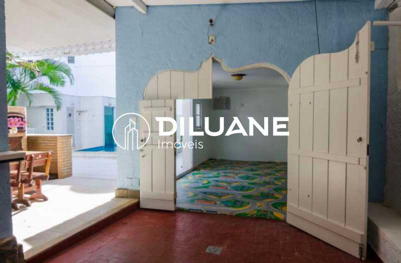 Conheça corredor3 do imóvel - belíssima casa; localizada em rua tranquila, com segurança 24h, - BTCA50021 - 14 corredor3 - 14