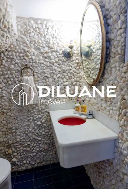 Conheça lavabo do imóvel - belíssima casa; localizada em rua tranquila, com segurança 24h, - BTCA50021 - 18 lavabo - 18