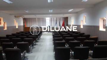 Ótima localização - Diluane Imóveis Vende. Niterói. Excelente prédio comercial. Andar térreo mais 3 andares. Garagem 5 carros. 600m². Bem localizado. - NTPR00004