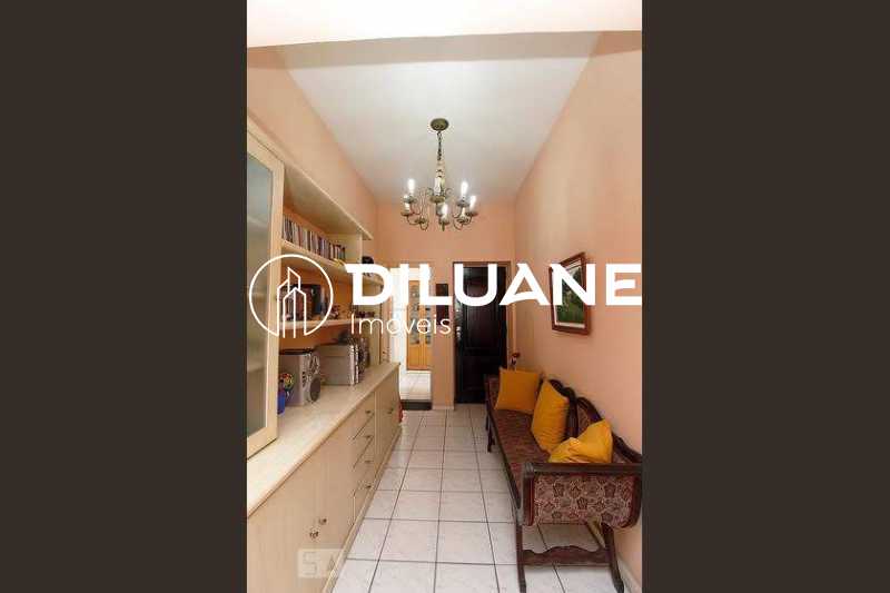 6c238a3d-8e6d-4e53-87c8-dc7f0b - 9