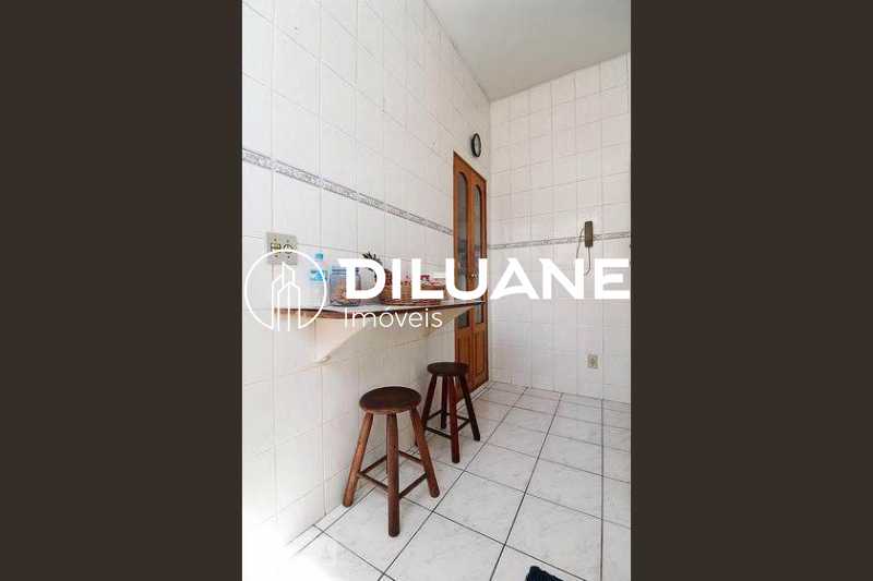 cbefa25f-7694-4852-ad28-b8cfd3 - 24