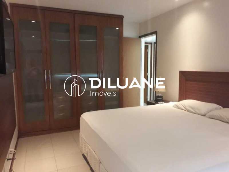 Conheça 070277911664437 do imóvel - Diluane Vende.1a Quadra Praia Charitas. Excelente apartamento 122m². Garagem 2 carros. Aceita carta de crédito. - NTAP30091 - 8 070277911664437 - 8
