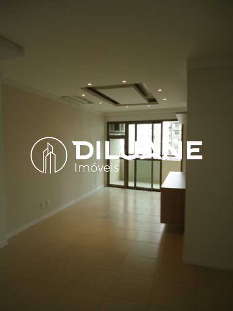 Conheça 519292447747719 do imóvel - Diluane Imoveis Vende. Santa Rosa. Excelente condomínio com Infra Estrutura. Garagem 2 carros. Medindo 100m². - NTAP30103 - 17 519292447747719 - 17