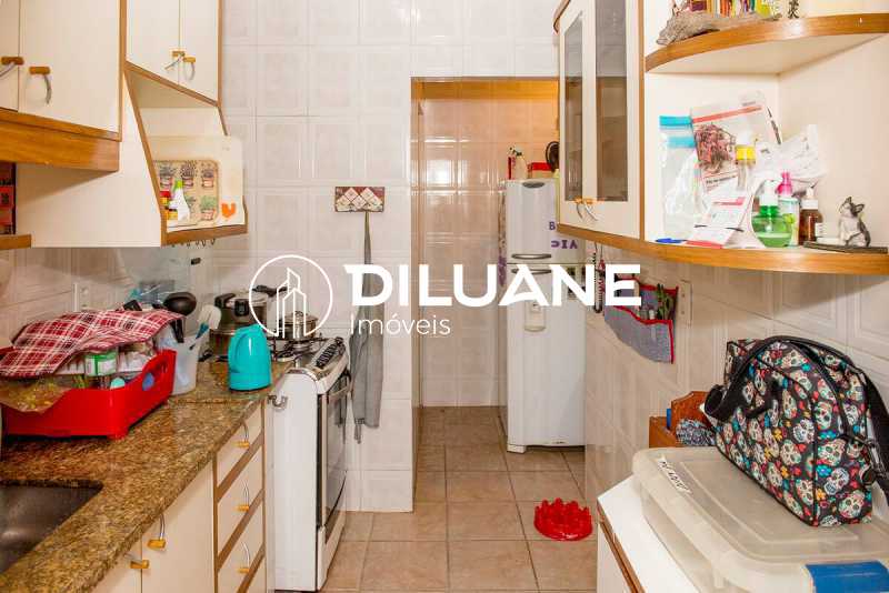 c3163a4d-38dd-451b-8f5e-6a7c0c - 8