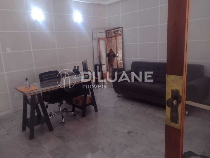 289d7d34-d370-4d8f-a545-a386be - 16