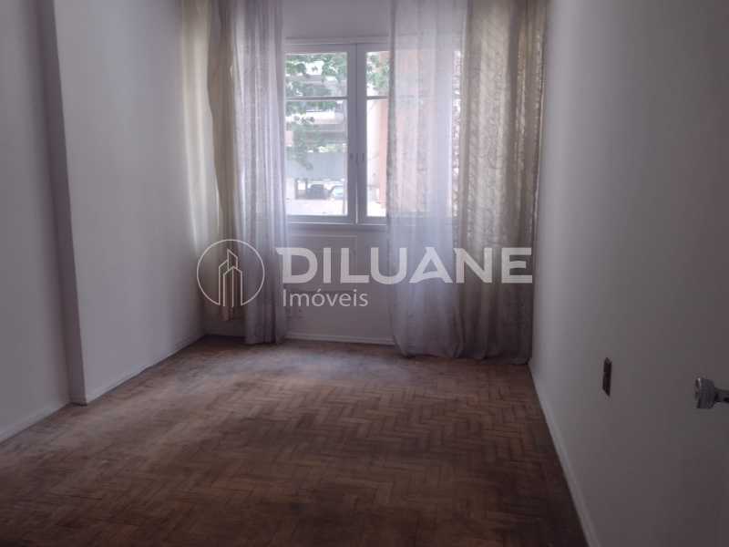 32127a79-6b43-41b2-8790-9576de - 21