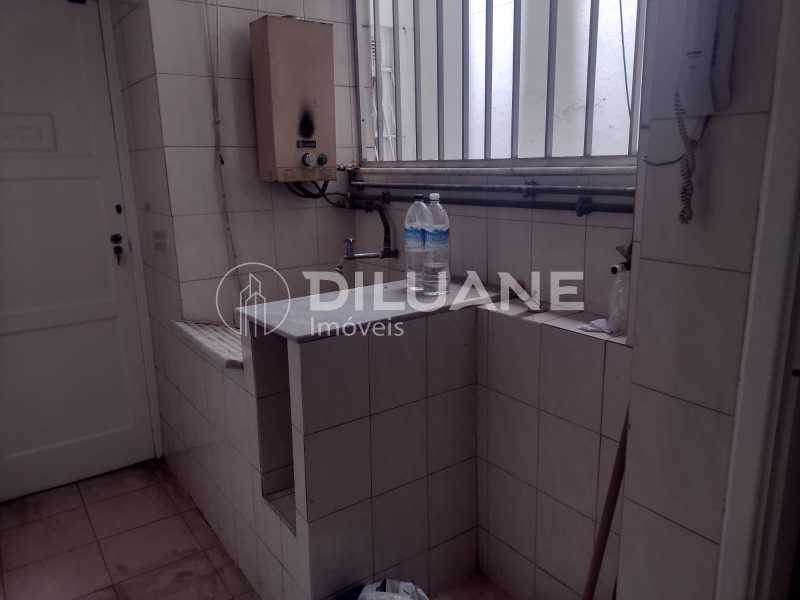 cdbe4e2c-6767-47ef-b6e5-8b3f10 - 33