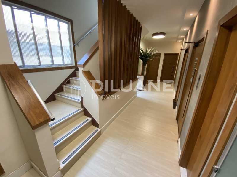 Conheça Corredor prédio do imóvel - Apartamento 3 quartos à venda Flamengo, Rio de Janeiro - R$ 880.000 - BTAP31060 - 25 Corredor prédio - 25