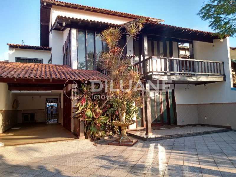 Conheça 325288832770379 do imóvel - Diluane Imoveis Vende. Piratininga. Excelente Triplex. 1a Quadra da Praia.Vista Panorâmica para Mar e Lagoa. - NTCA40024 - 1 325288832770379 - 1
