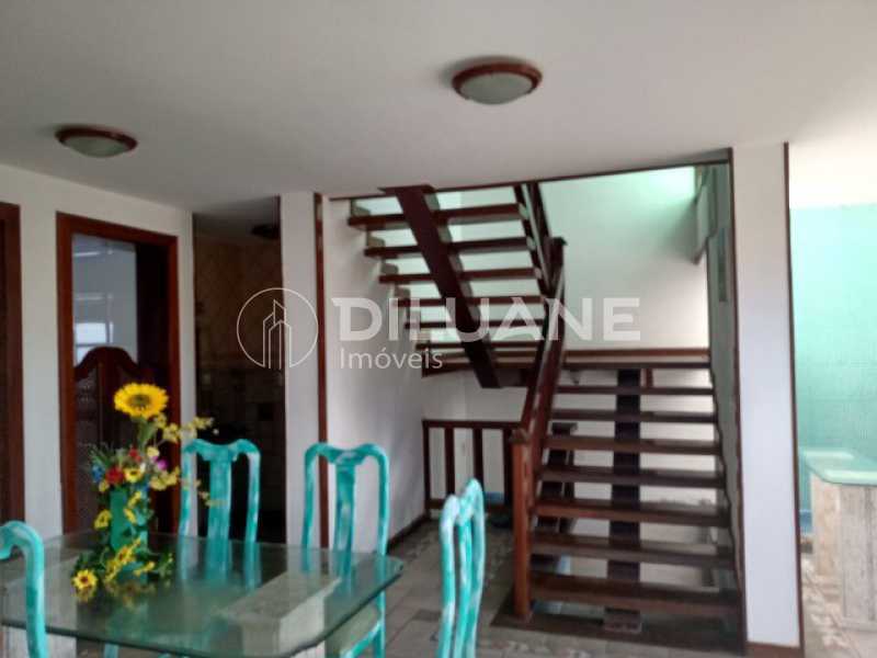 Conheça 321221230559020 do imóvel - Diluane Imoveis Vende. Piratininga. Excelente Triplex. 1a Quadra da Praia.Vista Panorâmica para Mar e Lagoa. - NTCA40024 - 18 321221230559020 - 18