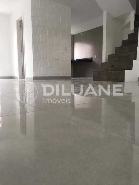 Conheça 76d06fb8-d404-4b41-a54d-f24e5e do imóvel - Diluane Imóveis Vende. Itaípu. Excelente Duplex. Garagem 2 carros. Bem localizada, - NTCA30041 - 10 76d06fb8-d404-4b41-a54d-f24e5e - 10