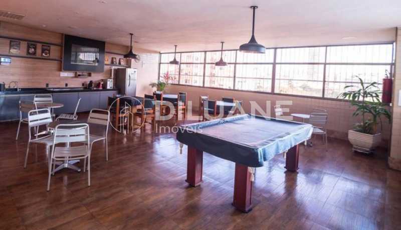 Conheça Área comum do imóvel - Diluane Imóveis Vende !!! Niterói. Bem localizado. Condomínio com Infra Estrutura Completa.Medindo 80m². Garagem.Vazio. Proximo ao Corpo de Bombeiros. - NTAP30104 - 46 Área comum - 46