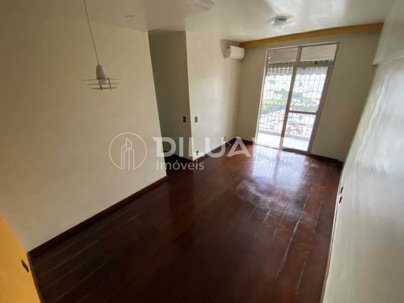 Conheça Sala do imóvel - Diluane Imóveis Vende !!! Niterói. Bem localizado. Condomínio com Infra Estrutura Completa.Medindo 80m². Garagem.Vazio. Proximo ao Corpo de Bombeiros. - NTAP30104 - 1 Sala - 1