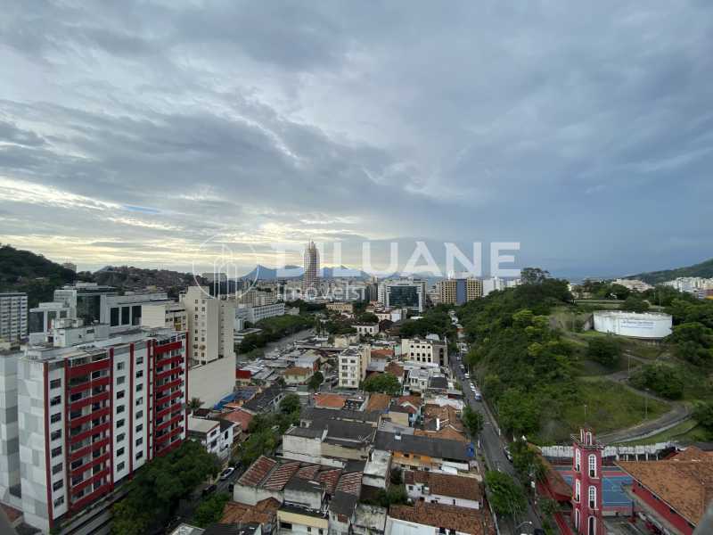 Conheça Vista Varanda do imóvel - Diluane Imóveis Vende !!! Niterói. Bem localizado. Condomínio com Infra Estrutura Completa.Medindo 80m². Garagem.Vazio. Proximo ao Corpo de Bombeiros. - NTAP30104 - 14 Vista Varanda - 14