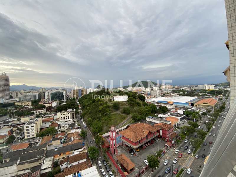 Conheça Vista Varanda do imóvel - Diluane Imóveis Vende !!! Niterói. Bem localizado. Condomínio com Infra Estrutura Completa.Medindo 80m². Garagem.Vazio. Proximo ao Corpo de Bombeiros. - NTAP30104 - 15 Vista Varanda - 15