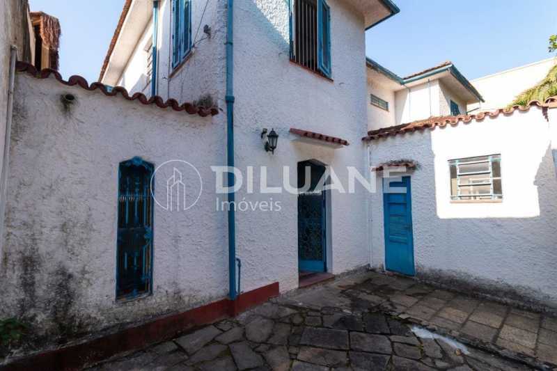 Conheça WhatsApp Image 2023-01-12 at 7 do imóvel - Casa à venda Travessa Oriente, Santa Teresa, Rio de Janeiro - R$ 1.380.000 - BTCA30032 - 19 WhatsApp Image 2023-01-12 at 7 - 19