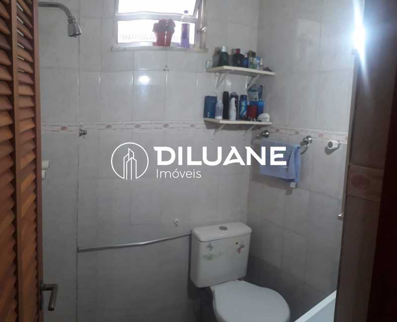 Conheça WhatsApp Image 2021-08-03 at 1 do imóvel - 3 Quartos, 1 Suíte, Com Vaga e Dependências Completas. Apartamento bem espaçoso, total de 110 metros, sala em 2 ambientes com jardim de inverno enorme. São 3 quartos, sendo 1 suíte, 2 desses quartos com um aconchegante - BTAP30161 - 9 WhatsApp Image 2021-08-03 at 1 - 9