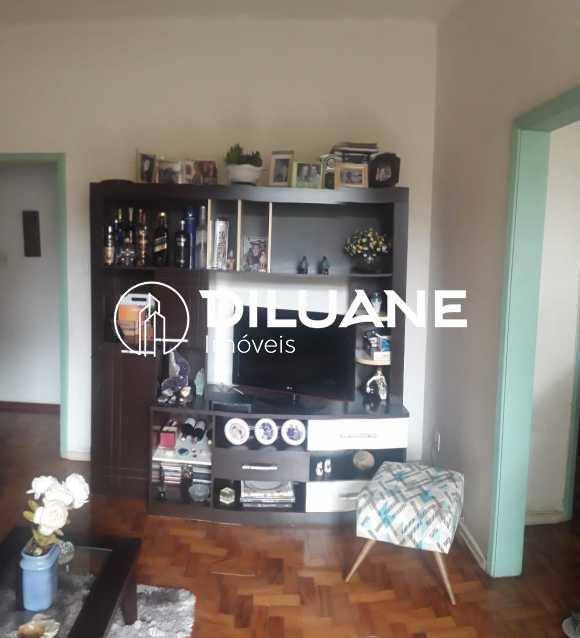Conheça WhatsApp Image 2021-08-03 at 1 do imóvel - 3 Quartos, 1 Suíte, Com Vaga e Dependências Completas. Apartamento bem espaçoso, total de 110 metros, sala em 2 ambientes com jardim de inverno enorme. São 3 quartos, sendo 1 suíte, 2 desses quartos com um aconchegante - BTAP30161 - 19 WhatsApp Image 2021-08-03 at 1 - 19