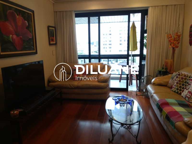 3 quartos c/ suíte - 3