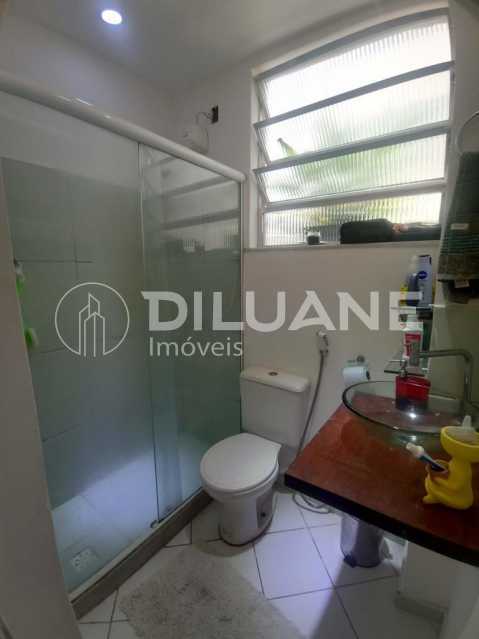 Conheça banheiro do imóvel - Apartamento 1 quarto à venda Centro, Rio de Janeiro - R$ 300.000 - BTAP10084 - 13 banheiro - 13