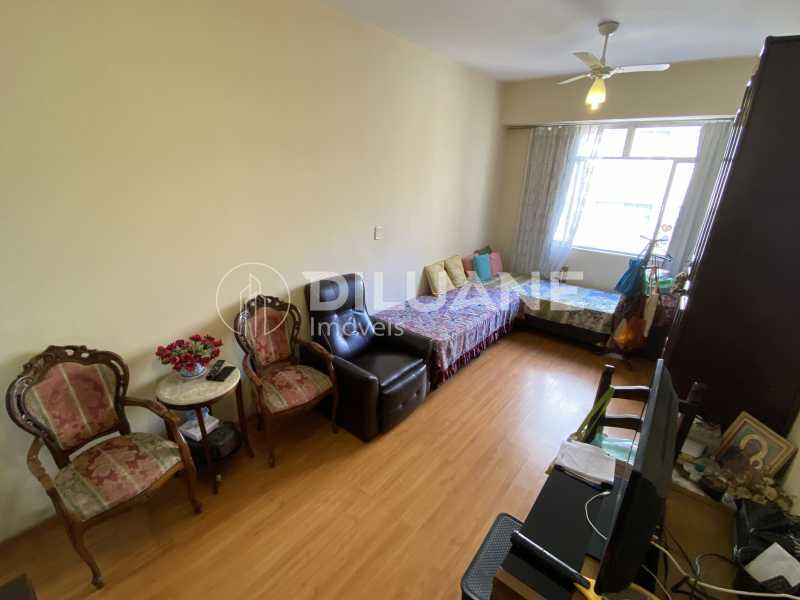 Conheça Sala/quarto do imóvel - Kitnet/Conjugado 27m² à venda Copacabana, Rio de Janeiro - R$ 530.000 - CPKI10051 - 8 Sala/quarto - 8