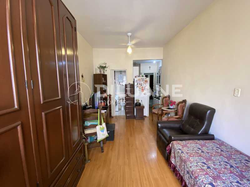 Conheça Sala/quarto do imóvel - Kitnet/Conjugado 27m² à venda Copacabana, Rio de Janeiro - R$ 530.000 - CPKI10051 - 12 Sala/quarto - 12