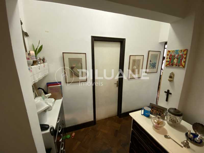 Conheça Entrada do imóvel - Apartamento com Área Privativa à venda Rua General Polidoro, Botafogo, Rio de Janeiro - R$ 850.000 - BTAA30011 - 8 Entrada - 8