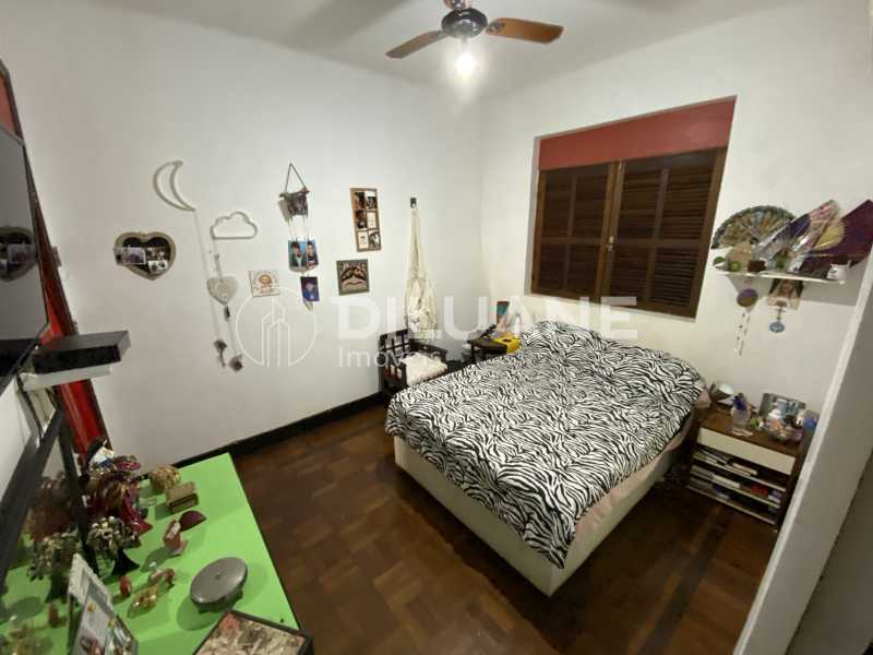 Conheça Quarto Suite 2 do imóvel - Apartamento com Área Privativa à venda Rua General Polidoro, Botafogo, Rio de Janeiro - R$ 850.000 - BTAA30011 - 12 Quarto Suite 2 - 12