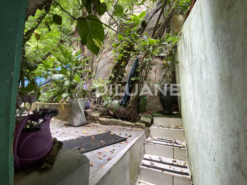Conheça Área externa privativa do imóvel - Apartamento com Área Privativa à venda Rua General Polidoro, Botafogo, Rio de Janeiro - R$ 850.000 - BTAA30011 - 26 Área externa privativa - 26