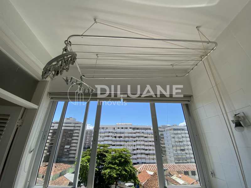 Área de serviço - 18