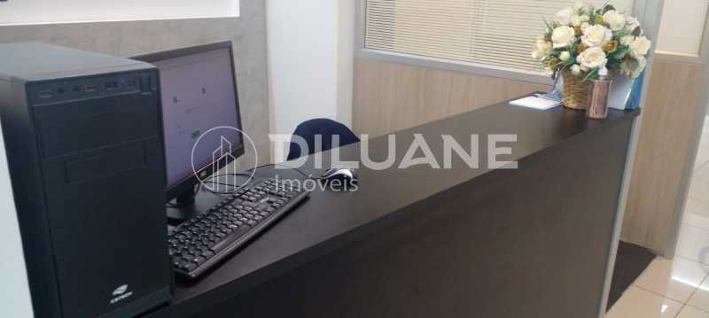 Conheça 499998de-38e2-4876-81ff-c6c1c5 do imóvel - Diluane Imóveis Vende. Excelente Andar Corporativo em Niterói. Condomínio oferece Cobertura: Sybe café, 3 salas de reunião , espaço com churrasqueira, Conforto e praticidade. - NTSJ00003 - 28 499998de-38e2-4876-81ff-c6c1c5 - 28