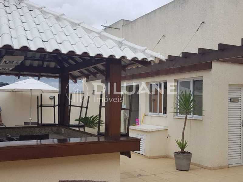 Conheça predio-inteiro-a-venda-rua-da- do imóvel - Diluane Imóveis Vende. Excelente Andar Corporativo em Niterói. Condomínio oferece Cobertura: Sybe café, 3 salas de reunião , espaço com churrasqueira, Conforto e praticidade. - NTSJ00003 - 41 predio-inteiro-a-venda-rua-da- - 41