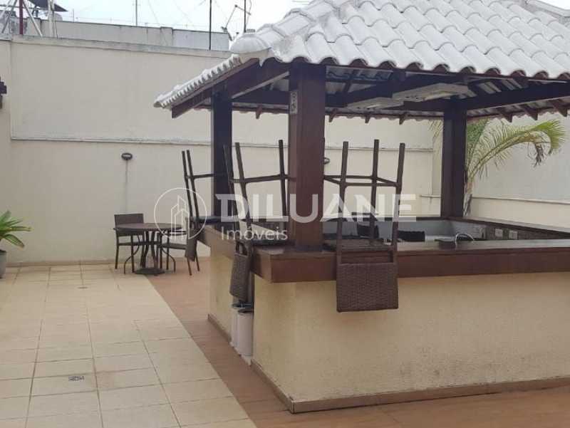 Conheça predio-inteiro-a-venda-rua-da- do imóvel - Diluane Imóveis Vende. Excelente Andar Corporativo em Niterói. Condomínio oferece Cobertura: Sybe café, 3 salas de reunião , espaço com churrasqueira, Conforto e praticidade. - NTSJ00003 - 42 predio-inteiro-a-venda-rua-da- - 42