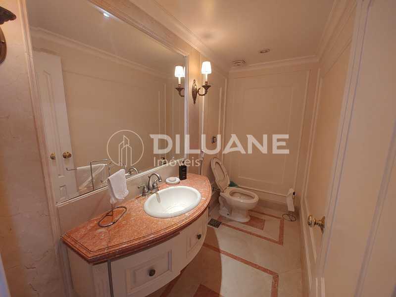 Conheça Lavabo 1 do imóvel - Cobertura à venda Avenida Atlântica, Copacabana, Rio de Janeiro - R$ 18.000.000 - CPCO40011 - 25 Lavabo 1 - 25