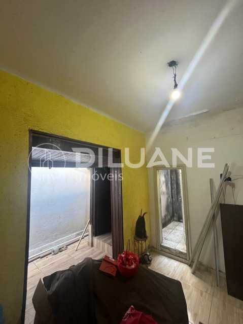 Conheça WhatsApp Image 2023-03-03 at 1 do imóvel - Casa de Vila à venda Rua Voluntários da Pátria, Botafogo, Rio de Janeiro - R$ 900.000 - BTCV20033 - 16 WhatsApp Image 2023-03-03 at 1 - 16