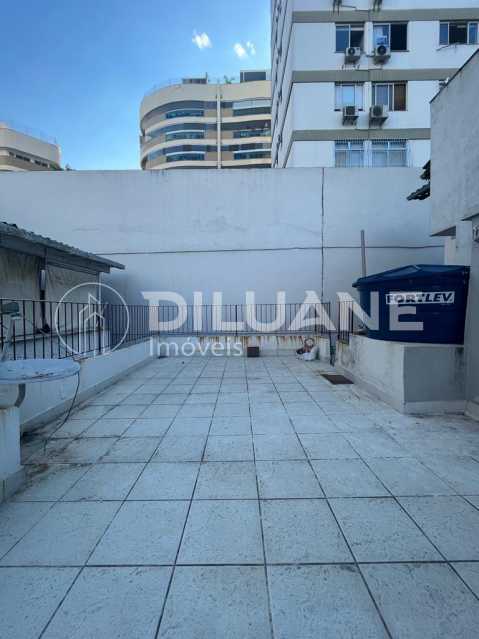 Conheça WhatsApp Image 2023-03-03 at 1 do imóvel - Casa de Vila à venda Rua Voluntários da Pátria, Botafogo, Rio de Janeiro - R$ 900.000 - BTCV20033 - 28 WhatsApp Image 2023-03-03 at 1 - 28
