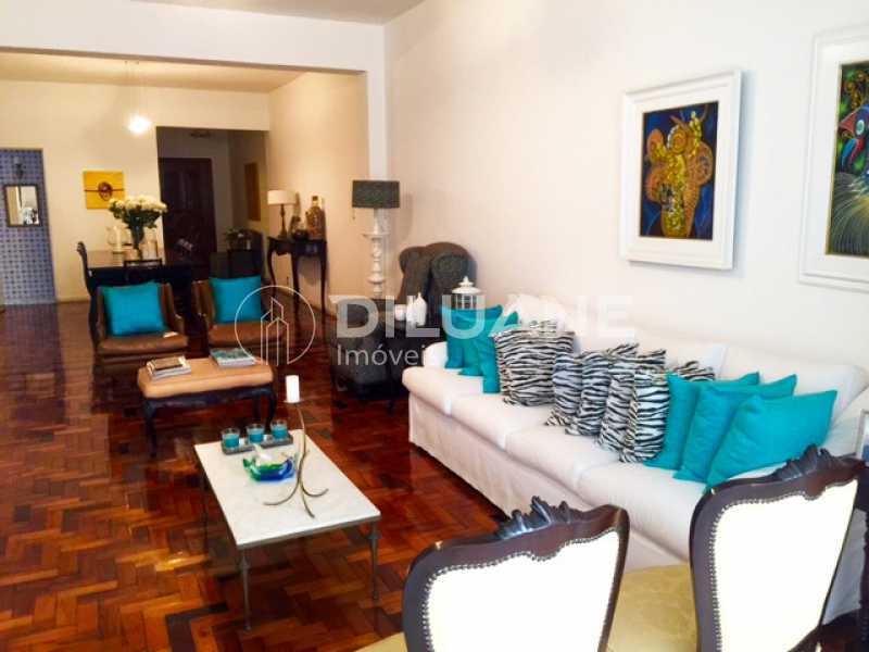 WhatsApp Image 2023-03-06 at 1 - 2