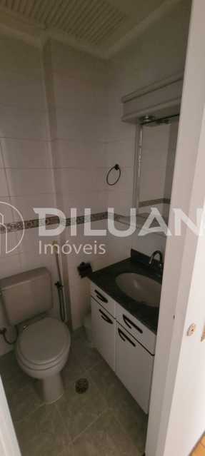 Conheça 63cb08c1-4398-4f16-961a-0411f1 do imóvel - Diluane Imóveis Vende. Icaraí apartamento 2 quartos, reformado. Bem localizado, medindo 86m². Vaga de garagem.Escritura Ok. - NTAP20233 - 10 63cb08c1-4398-4f16-961a-0411f1 - 10