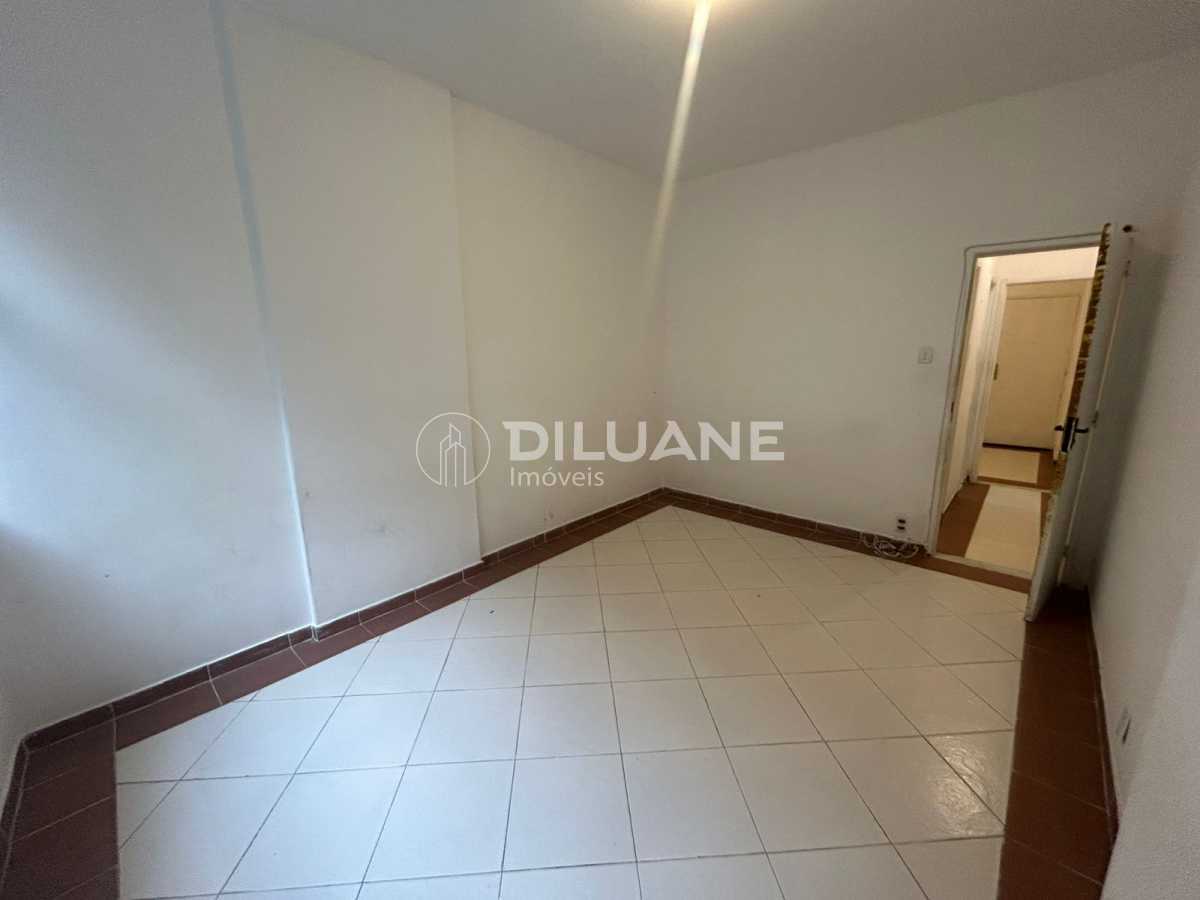 WhatsApp Image 2025-12-09 at 1 - 5