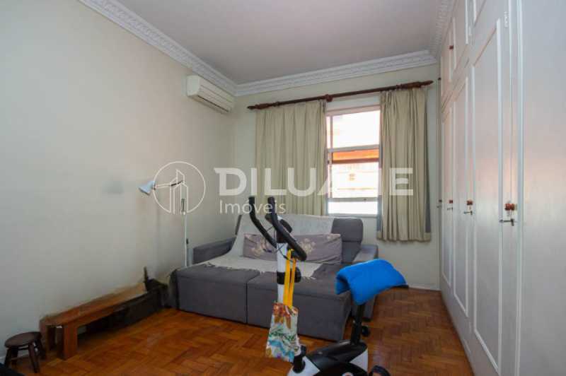 Conheça WhatsApp Image 2023-03-16 at 1 do imóvel - Apartamento 4 quartos à venda Copacabana, Rio de Janeiro - R$ 1.800.000 - BTAP40196 - 15 WhatsApp Image 2023-03-16 at 1 - 15