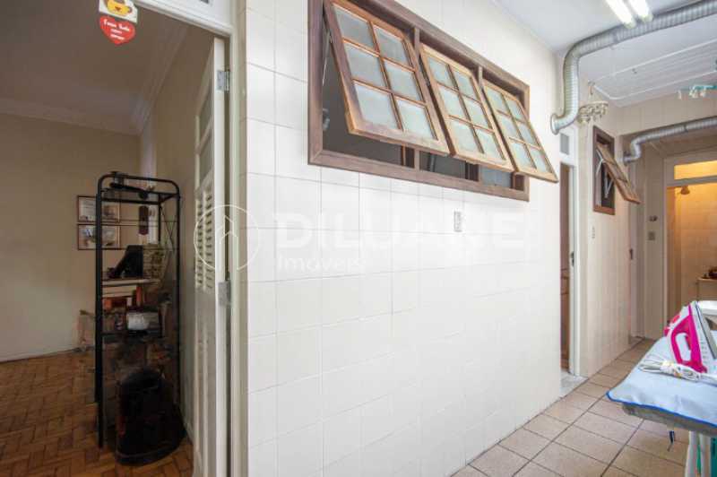Conheça WhatsApp Image 2023-03-16 at 1 do imóvel - Apartamento 4 quartos à venda Copacabana, Rio de Janeiro - R$ 1.800.000 - BTAP40196 - 31 WhatsApp Image 2023-03-16 at 1 - 31