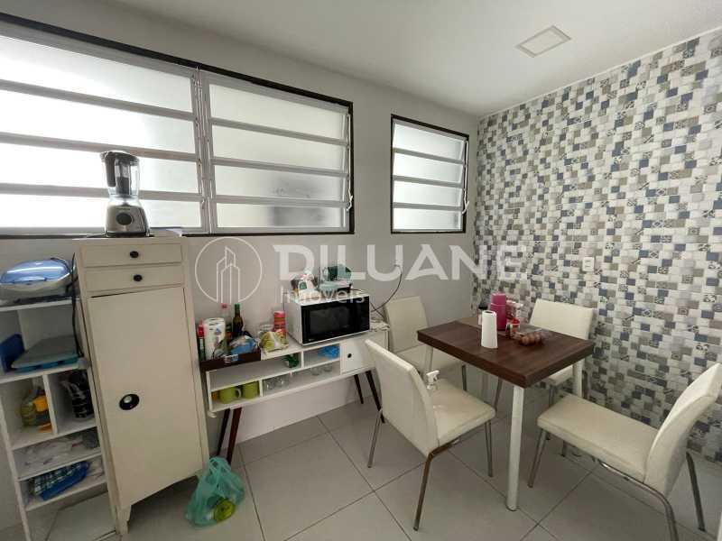 Conheça WhatsApp Image 2023-03-21 at 4 do imóvel - Apartamento 3 quartos à venda Copacabana, Rio de Janeiro - R$ 1.200.000 - CPAP30579 - 7 WhatsApp Image 2023-03-21 at 4 - 7