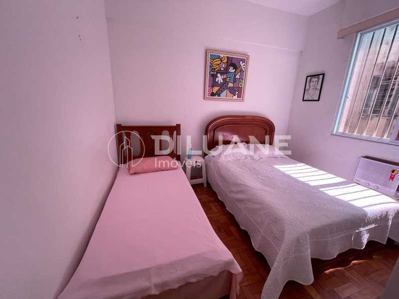 Conheça WhatsApp Image 2023-03-21 at 4 do imóvel - Apartamento 3 quartos à venda Copacabana, Rio de Janeiro - R$ 1.200.000 - CPAP30579 - 17 WhatsApp Image 2023-03-21 at 4 - 17