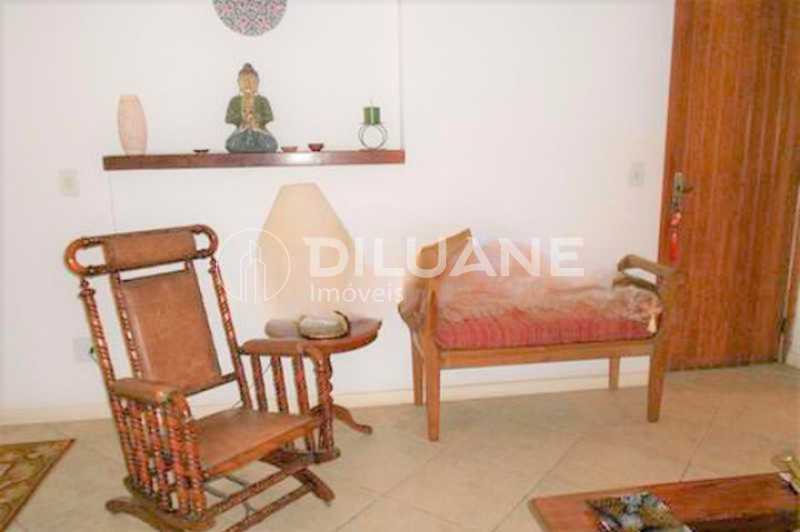 WhatsApp Image 2023-04-10 at 1 - 7