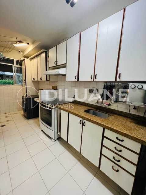 Conheça WhatsApp Image 2023-04-21 at 1 do imóvel - Apartamento à venda Rua Fonte da Saudade, Lagoa, Rio de Janeiro - R$ 1.600.000 - BTAP31153 - 16 WhatsApp Image 2023-04-21 at 1 - 16