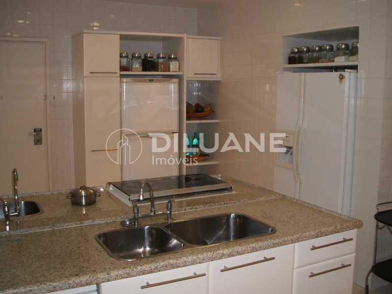 Conheça WhatsApp Image 2023-05-09 at 7 do imóvel - Apartamento 4 quartos à venda Copacabana, Rio de Janeiro - R$ 5.250.000 - CPAP40181 - 12 WhatsApp Image 2023-05-09 at 7 - 12