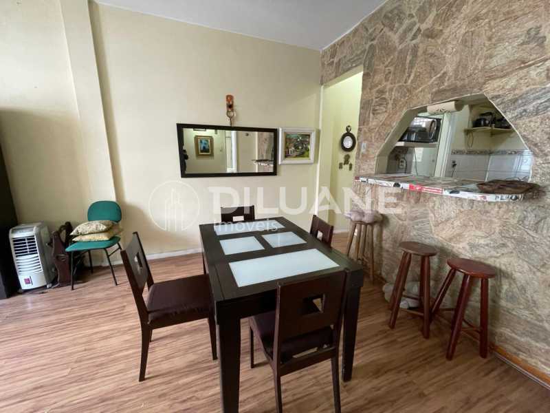 Conheça WhatsApp Image 2023-05-17 at 1 do imóvel - Apartamento 2 quartos à venda Copacabana, Rio de Janeiro - R$ 680.000 - CPAP20452 - 8 WhatsApp Image 2023-05-17 at 1 - 8