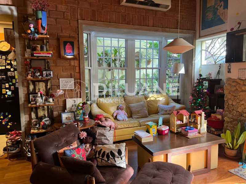 Conheça 9dd20723-8877-4bcc-9f2c-496804 do imóvel - Casa à venda Rua Icatu, Botafogo, Rio de Janeiro - R$ 3.350.000 - BTCA40039 - 9 9dd20723-8877-4bcc-9f2c-496804 - 9