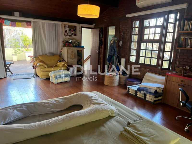 Conheça 9b8c21be-fce2-4d69-99a3-b66371 do imóvel - Casa à venda Rua Icatu, Botafogo, Rio de Janeiro - R$ 3.350.000 - BTCA40039 - 41 9b8c21be-fce2-4d69-99a3-b66371 - 41